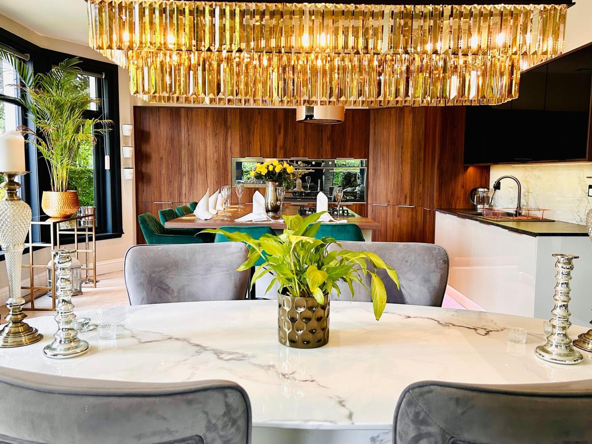 Вилла Longbank Luxury Lets Эр Экстерьер фото